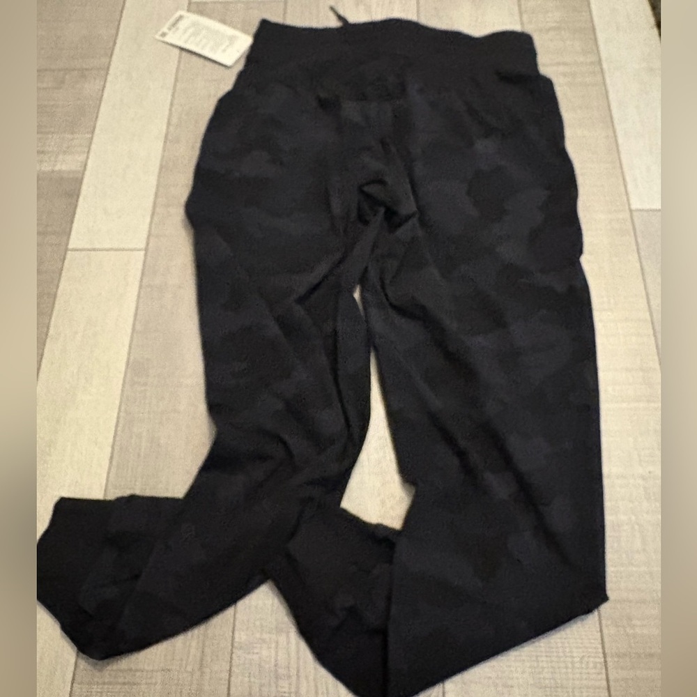 Lululemon dance studio joggers Camouflage
